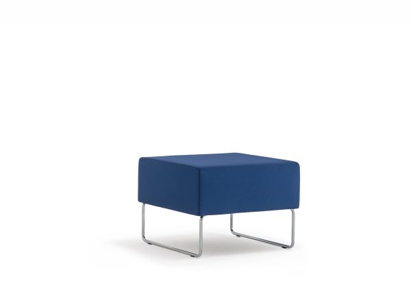 Host pouf